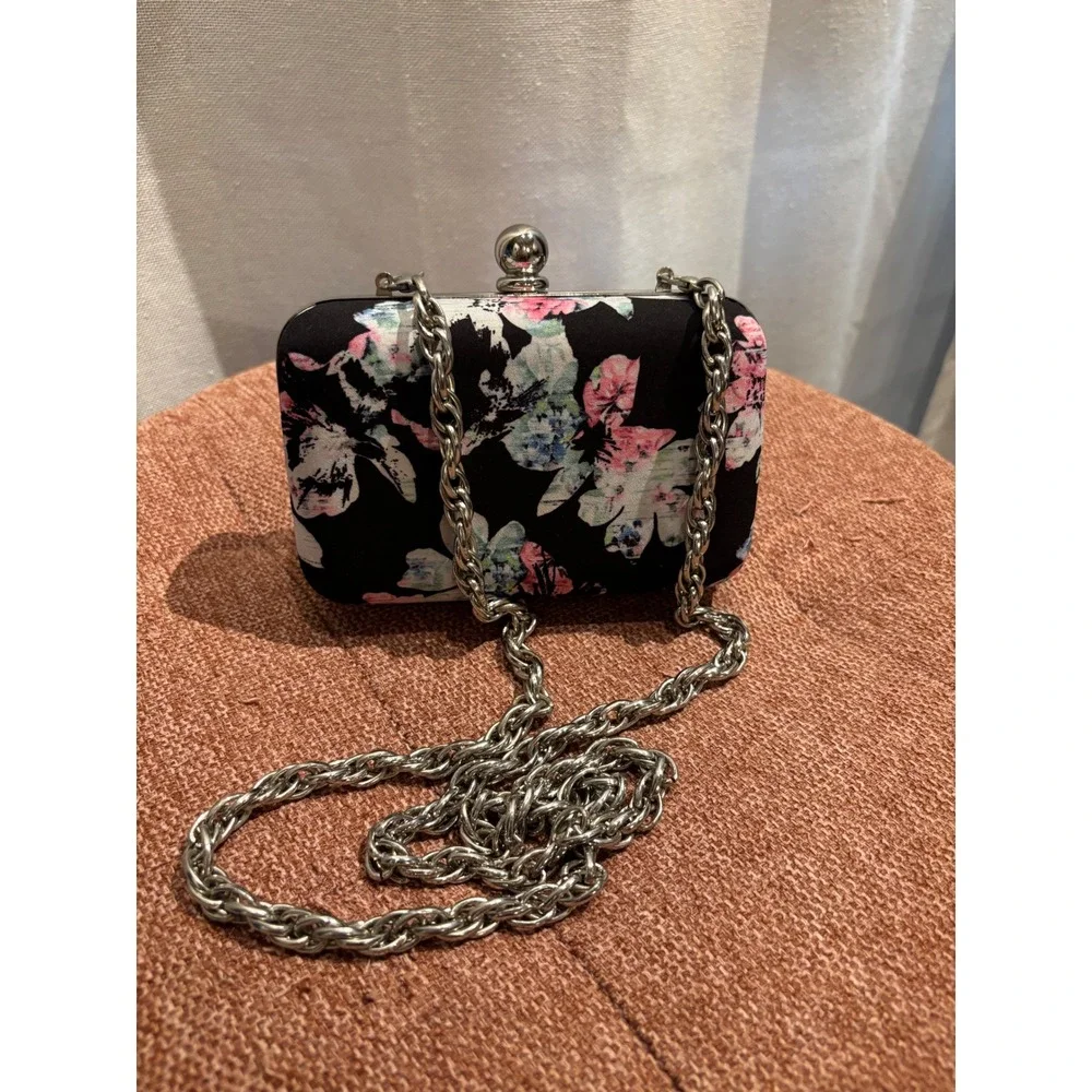 White House Black Market Floral Box Clutch Silver Chain Crossbody Evening Bag - Picture 1 of 4
